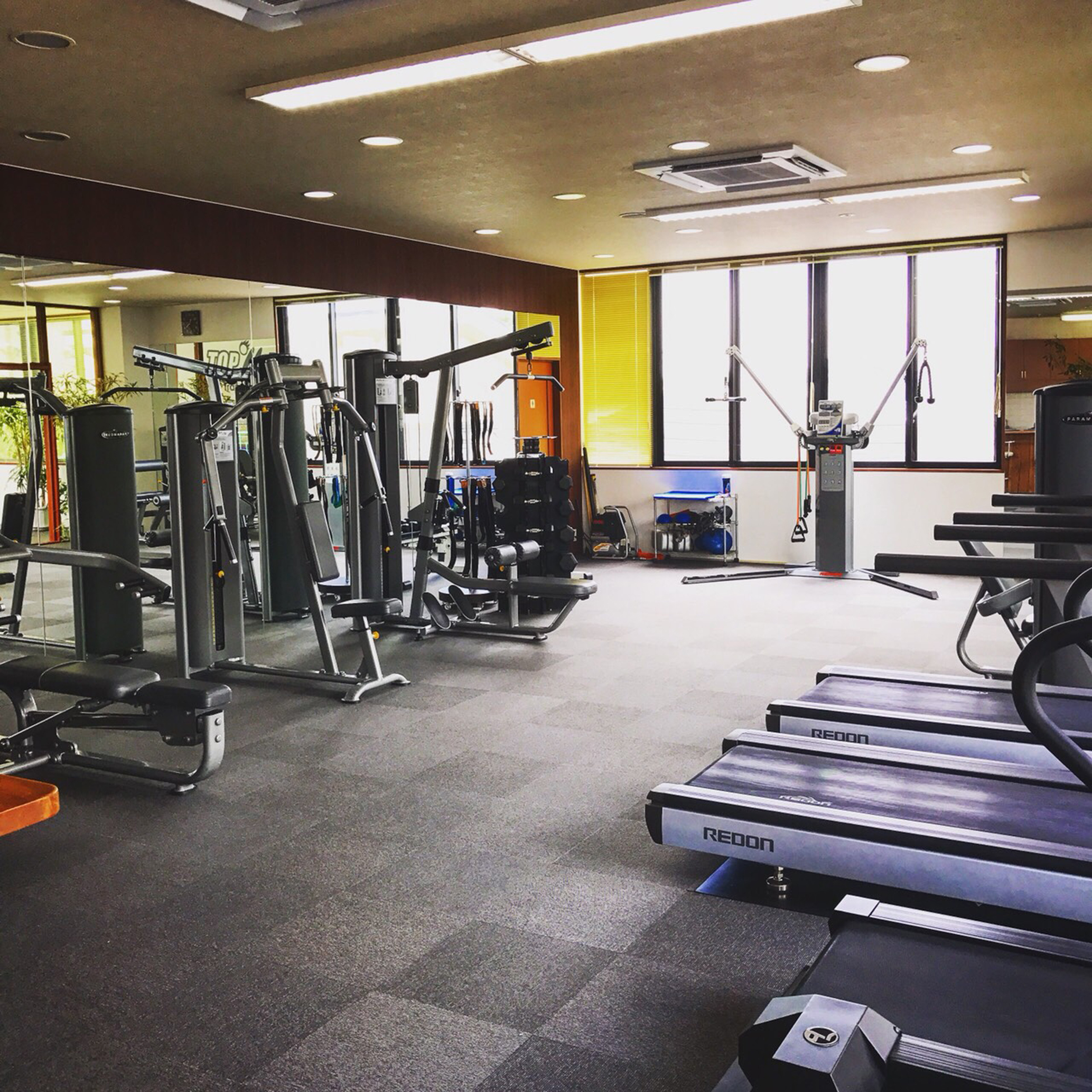 Toprun 加古川 三木にあるbfrトレーニング中心のトレーニングカレッジ 大人から子供まで 身体と心の健康をサポート Toprun